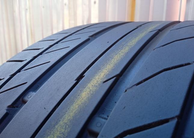 Continental ContiSportContact 5 255/35 R19