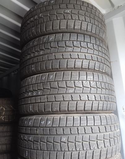 Dunlop Winter Maxx WM01 215/45 R17