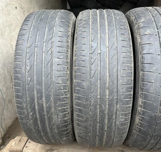 Bridgestone Dueler H/P Sport 215/60 R17