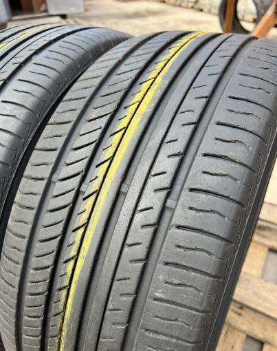 Yokohama Advan dB V552 245/45 R18