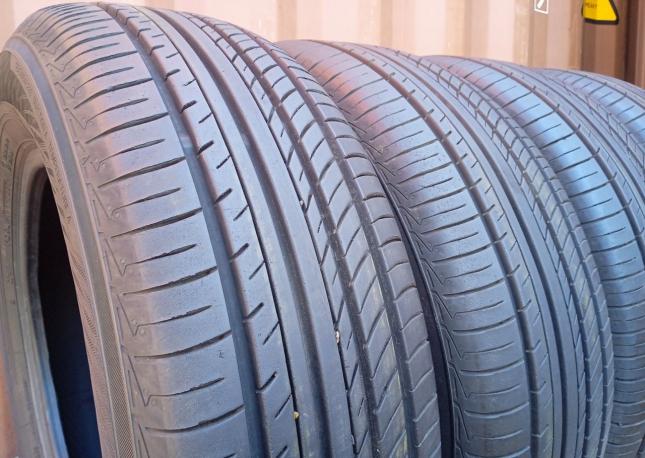 Yokohama Advan dB V552 205/65 R15