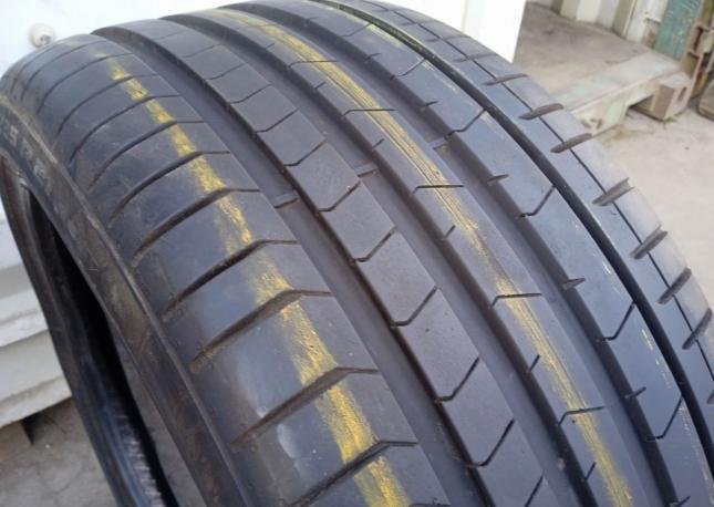 Pirelli P Zero PZ4 255/35 R21