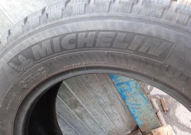 Michelin Latitude Alpin 235/60 R16