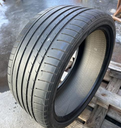 Dunlop SP Sport Maxx GT 275/30 R20