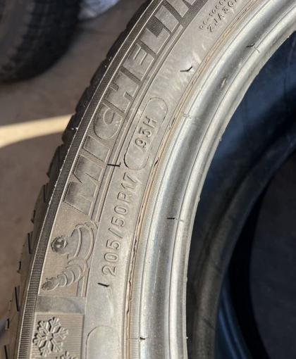 Michelin Alpin A4 205/50 R17