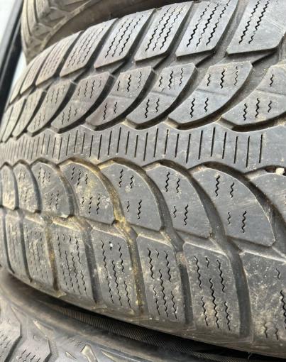 Bridgestone Blizzak LM-32 225/55 R17