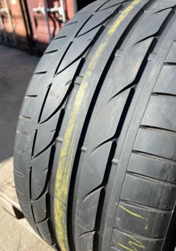 Bridgestone Potenza S001 285/30 R19