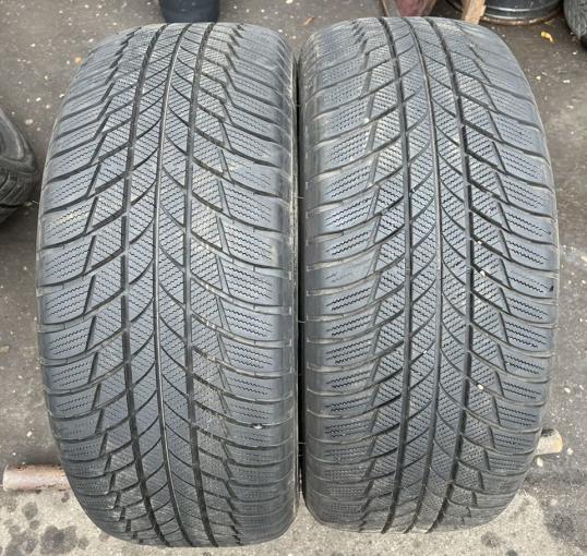 Bridgestone Blizzak LM-001 245/50 R19