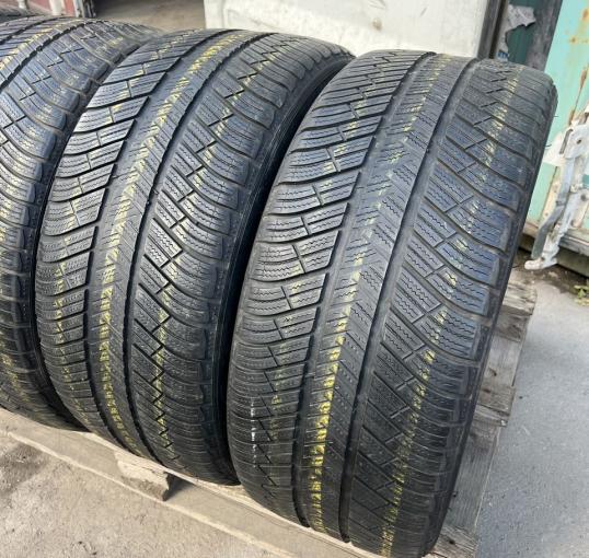 Michelin Pilot Alpin 4 255/40 R20 и 285/35 R20