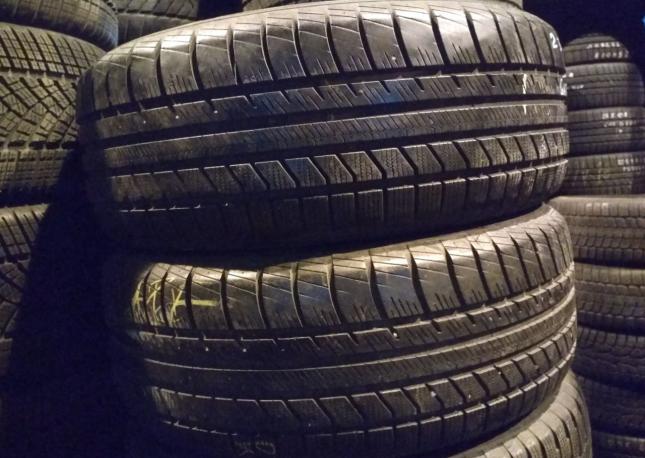 Vredestein QuaTrac 3 235/50 R18