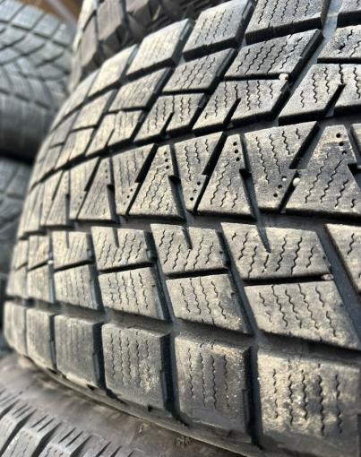 Bridgestone Blizzak DM-V1 225/65 R17