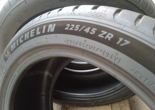 Michelin Pilot Sport 5 225/45 R17
