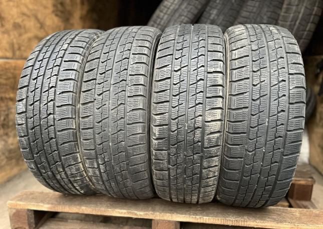 Goodyear Ice Navi Zea II 215/60 R16