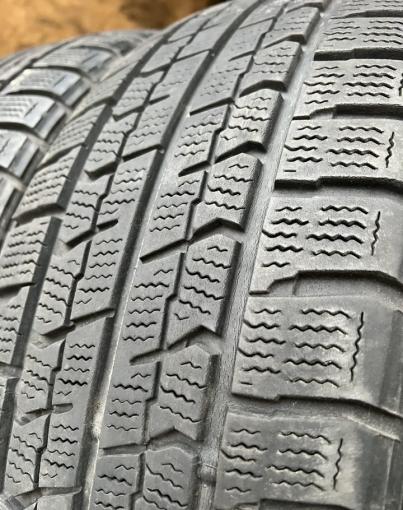 Goodyear Ice Navi Zea II 215/60 R16