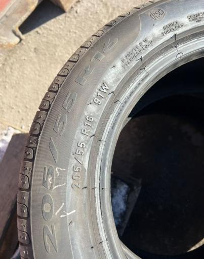 Pirelli Cinturato P7 205/55 R16