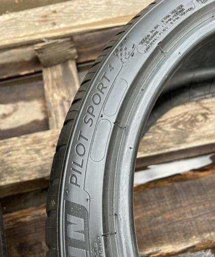 Michelin Pilot Sport 4 235/40 R18