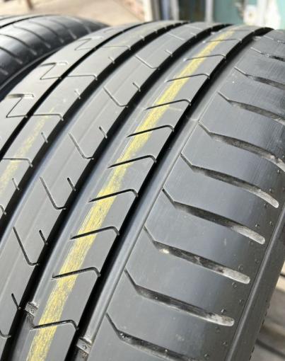 Pirelli P Zero PZ4 255/40 R19