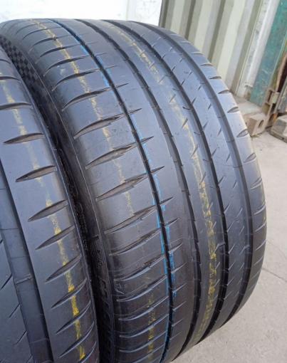 Michelin Pilot Sport 4 S 305/30 R21