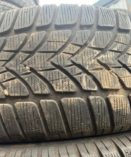 Dunlop SP Winter Sport 4D 235/50 R18