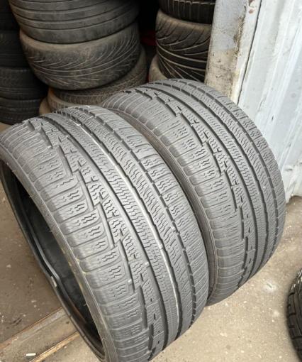 Nokian Tyres WR A3 255/35 R20