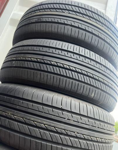 Yokohama Advan dB V552 205/60 R16