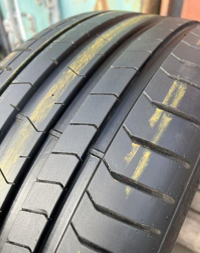 Pirelli P Zero PZ4 255/35 R21