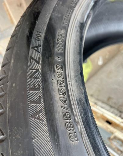 Bridgestone Alenza 001 285/45 R22