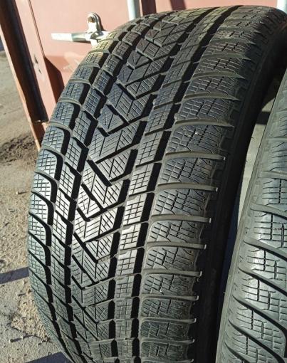 Pirelli Scorpion Winter 285/40 R21