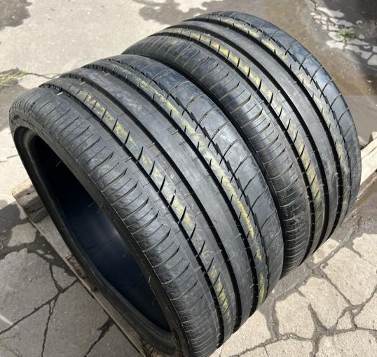 Michelin Pilot Sport 2 235/35 R19