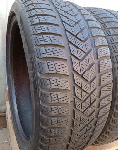 Pirelli Winter Sottozero 3 235/40 R18