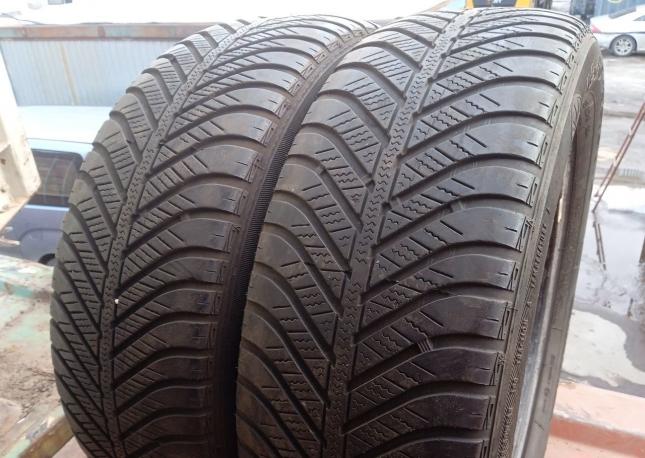 Goodyear Vector 4Seasons 205/60 R16