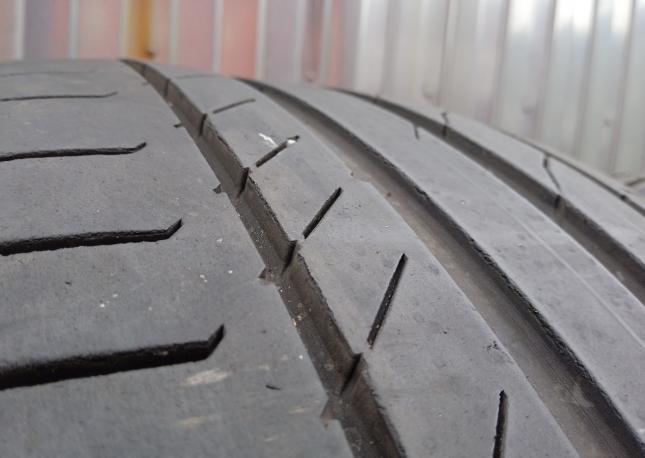 Continental ContiSportContact 5 245/45 R19