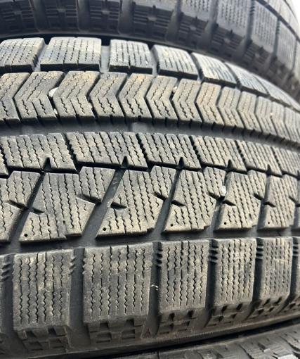 Bridgestone Blizzak VRX 215/60 R16