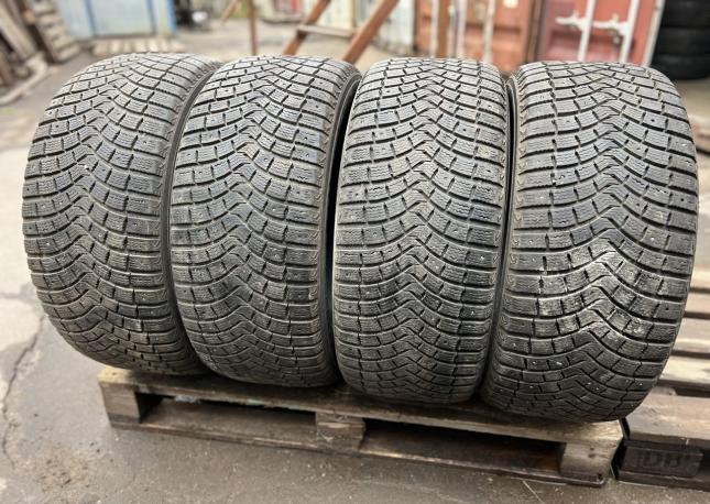 Michelin Latitude X-Ice North 2 255/50 R19