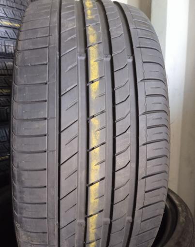 Nexen N&#39;Fera SU1 255/35 R20