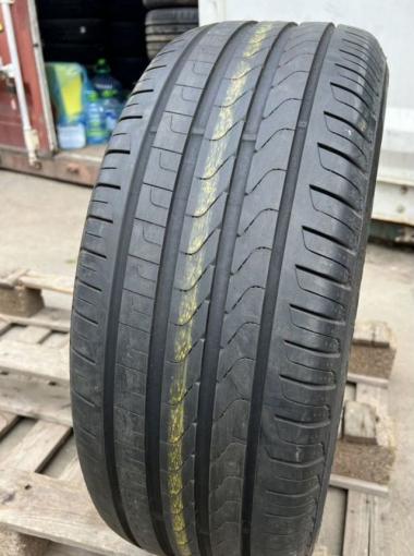 Pirelli Cinturato P7 245/45 R18
