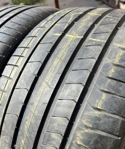 Pirelli P Zero PZ4 275/35 R21
