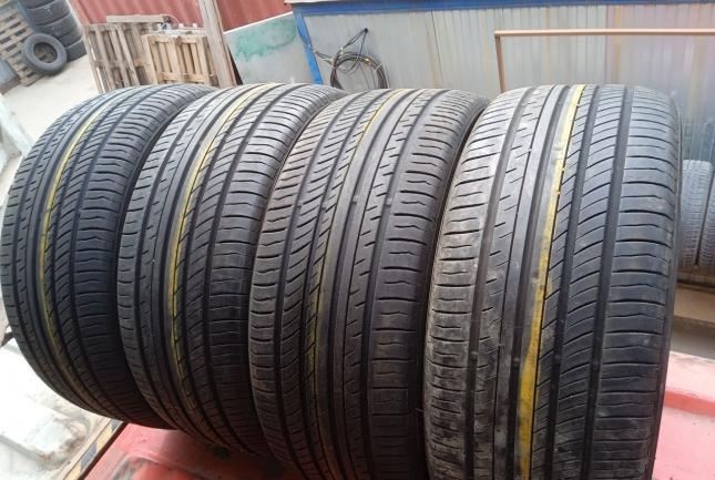 Yokohama Advan dB V552 245/45 R18