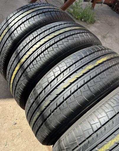 Yokohama dB Decibel E70B 215/55 R17