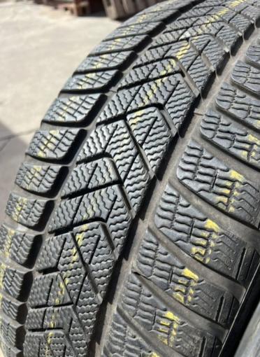 Pirelli Winter Sottozero 3 255/35 R21