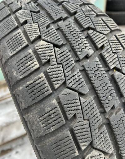 Toyo Observe Garit GIZ 205/55 R16