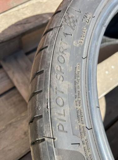 Michelin Pilot Sport 4 255/40 R19