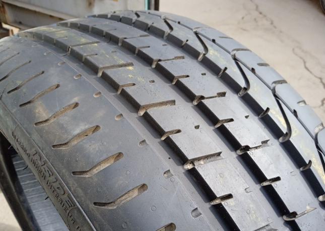 Pirelli P Zero 255/40 R18