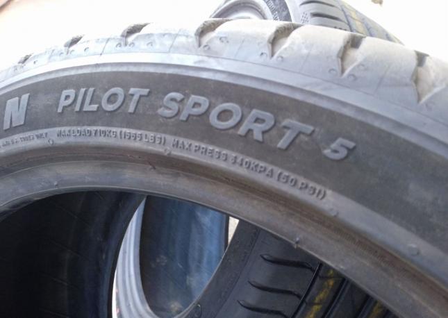 Michelin Pilot Sport 5 255/35 R19