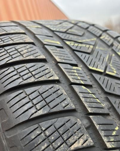 Pirelli Scorpion Winter 315/40 R21