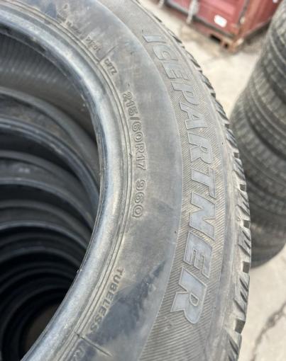 Bridgestone Ice Partner 215/60 R17