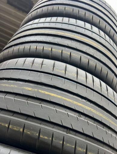 Michelin Pilot Sport 4 S 265/40 R21 и 295/35 R21