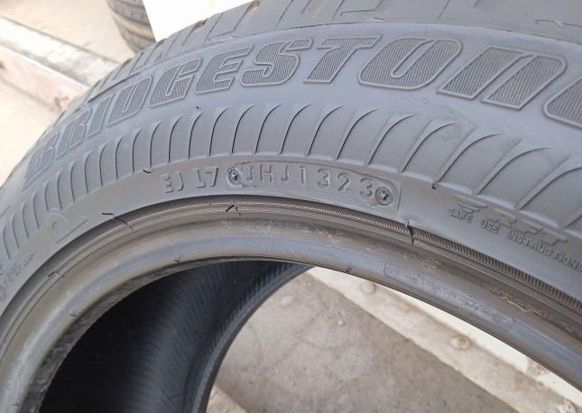 Bridgestone Potenza S001 245/50 R18