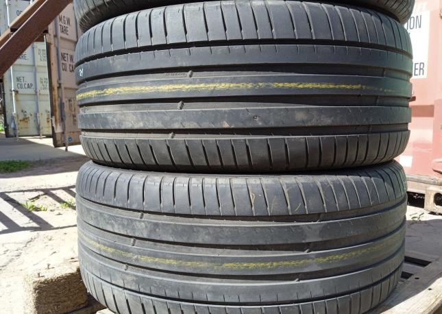 Michelin Pilot Sport 4 SUV 275/45 R21