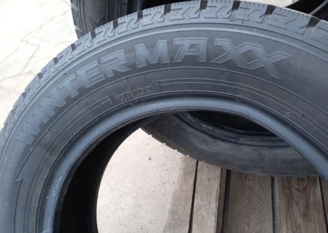 Dunlop Winter Maxx WM02 205/60 R16